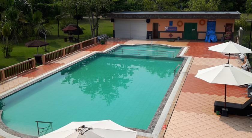 Bintan Agro Beach Resort & Spa Телукбакау Экстерьер фото