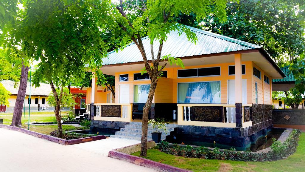 Bintan Agro Beach Resort & Spa Телукбакау Экстерьер фото
